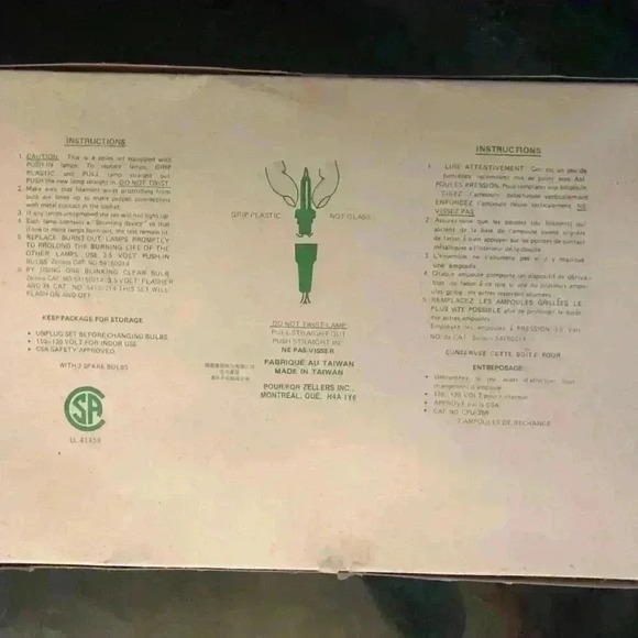 Set of 2 Vintage Zellers Christmas tree 35-light sets and 1 lighted tree topper - Picture 7 of 13